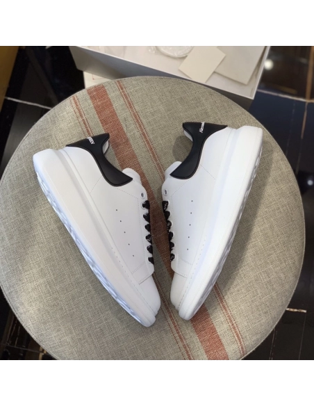 Alexander McQueen MQ Black film tail Sneakers,Alexander McQueen,High quality Free shipping