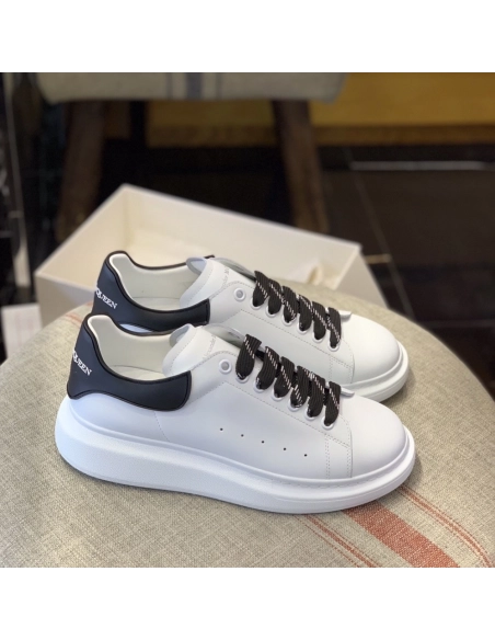 Alexander McQueen MQ Black film tail Sneakers,Alexander McQueen,High quality Free shipping