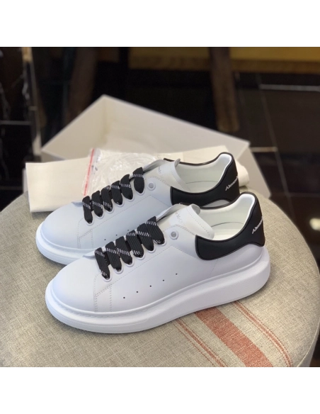 Alexander McQueen MQ Black film tail Sneakers,Alexander McQueen,High quality Free shipping