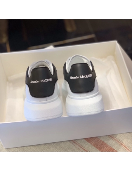 Alexander McQueen MQ Black film tail Sneakers,Alexander McQueen,High quality Free shipping