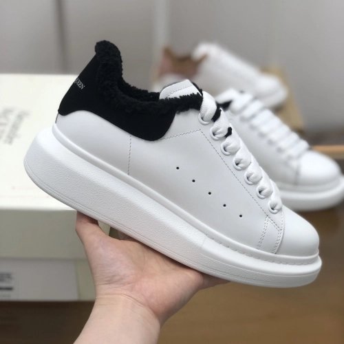 Alexander McQueen MQ Black velvet Lining Sneakers,Alexander McQueen,High quality Free shipping