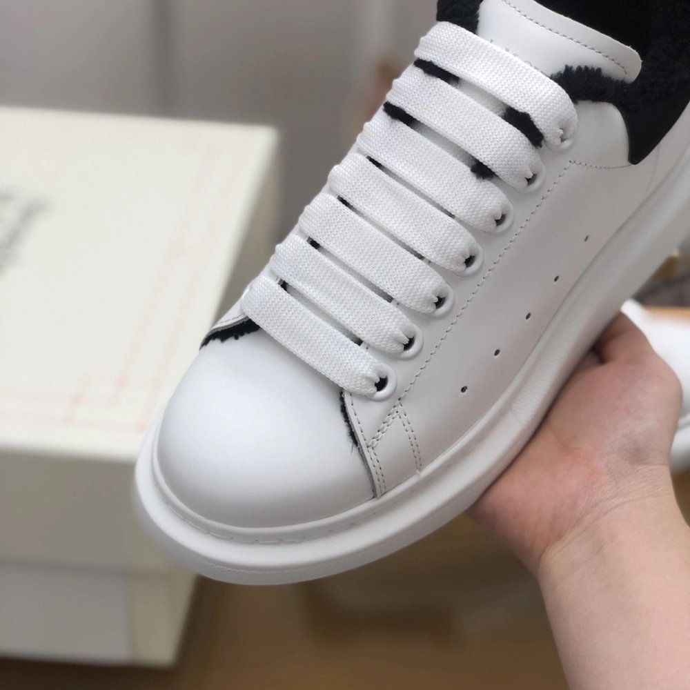 Alexander McQueen MQ Black velvet Lining Sneakers,Alexander McQueen,High quality Free shipping