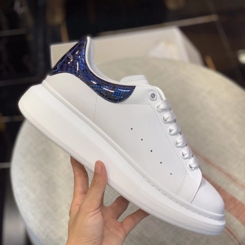 Alexander McQueen MQ Blue paint snake-grain pattern tail Sneakers,Alexander McQueen,High quality Free shipping
