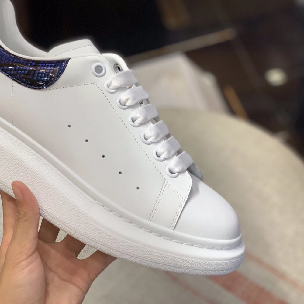 Alexander McQueen MQ Blue paint snake-grain pattern tail Sneakers,Alexander McQueen,High quality Free shipping