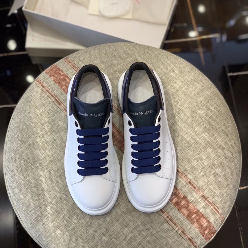 Alexander McQueen MQ Blue snake-grain pattern tail Sneakers,Alexander McQueen,High quality Free shipping