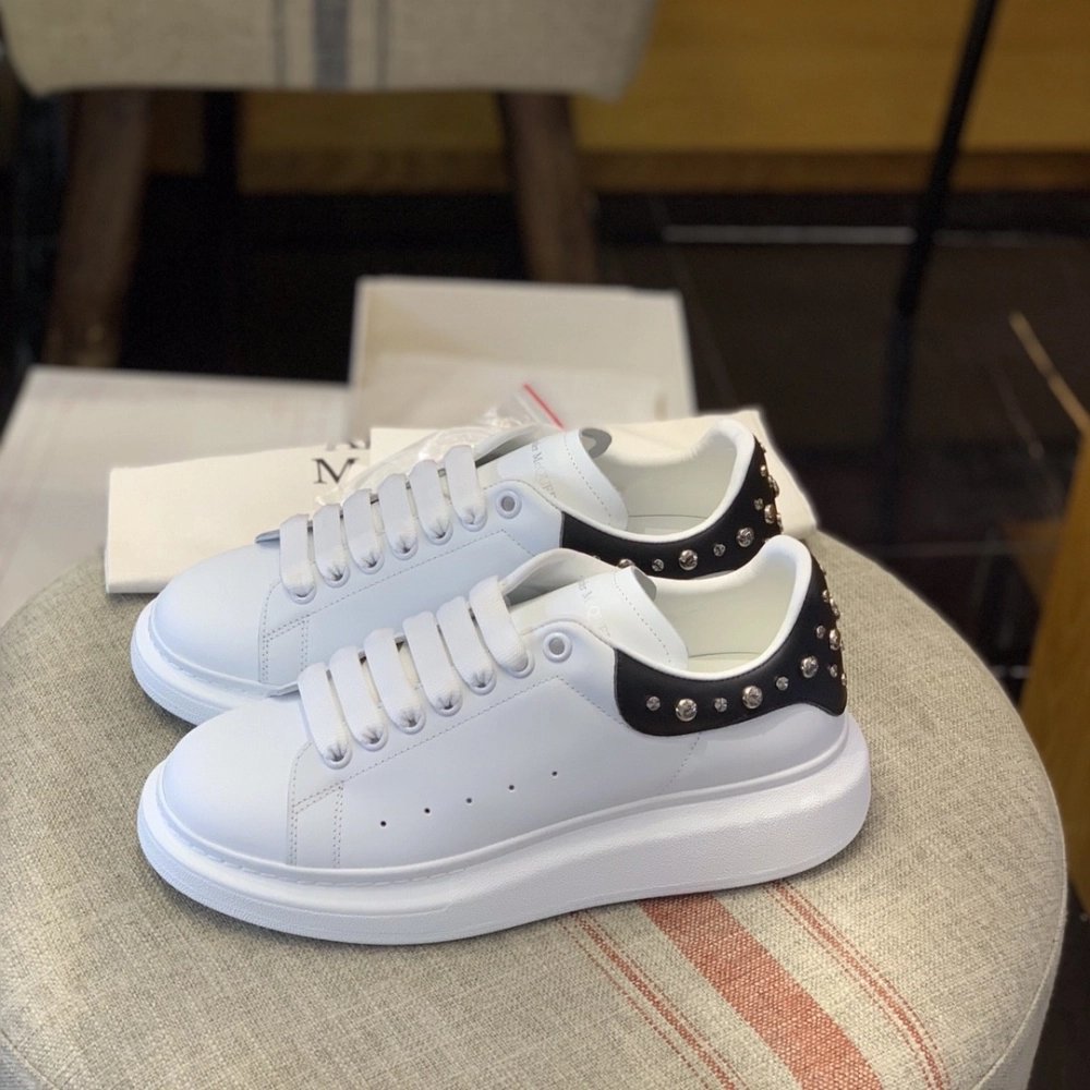 Alexander McQueen MQ Cross nail tail Sneakers,Alexander McQueen,High quality Free shipping