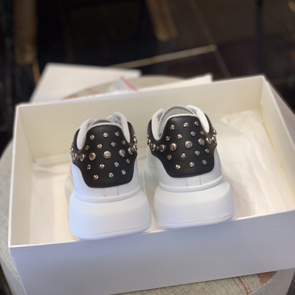 Alexander McQueen MQ Cross nail tail Sneakers,Alexander McQueen,High quality Free shipping