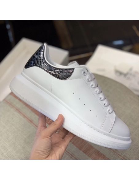 Alexander McQueen MQ Grey paint snake-grain pattern tail Sneakers,Alexander McQueen,High quality Free shipping