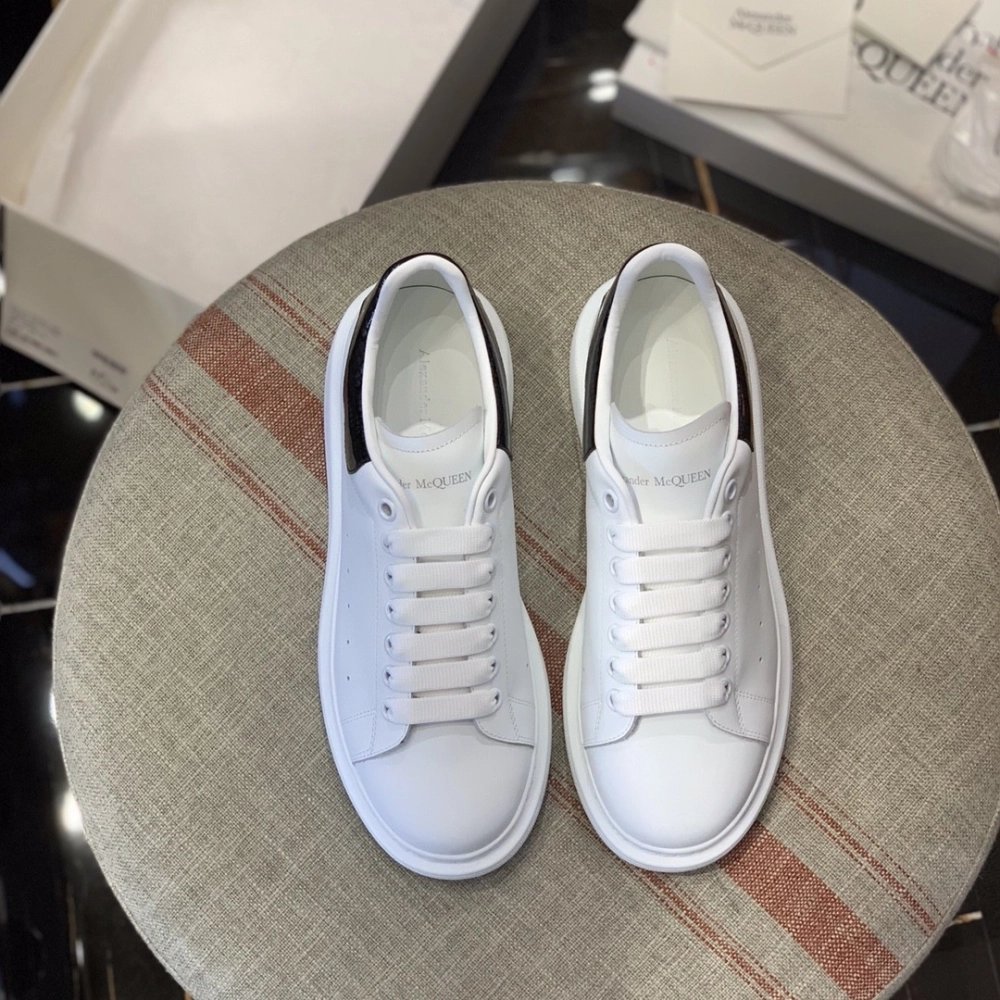 Alexander McQueen MQ Grey paint snake-grain pattern tail Sneakers,Alexander McQueen,High quality Free shipping