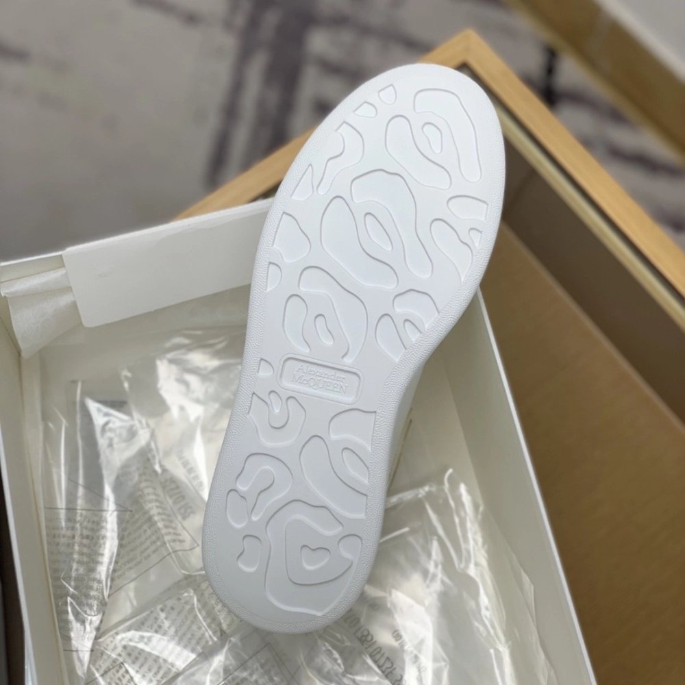 Alexander McQueen MQ Jelly apricot Tail Sneakers,Alexander McQueen,High quality Free shipping