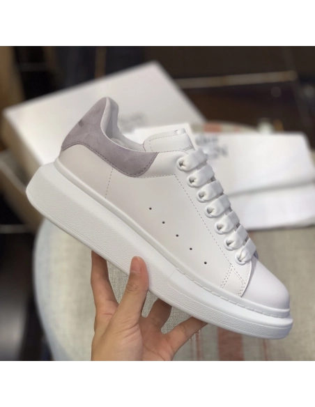 Alexander McQueen MQ Light gray velvet tail Sneakers,Alexander McQueen,High quality Free shipping