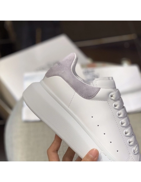 Alexander McQueen MQ Light gray velvet tail Sneakers,Alexander McQueen,High quality Free shipping