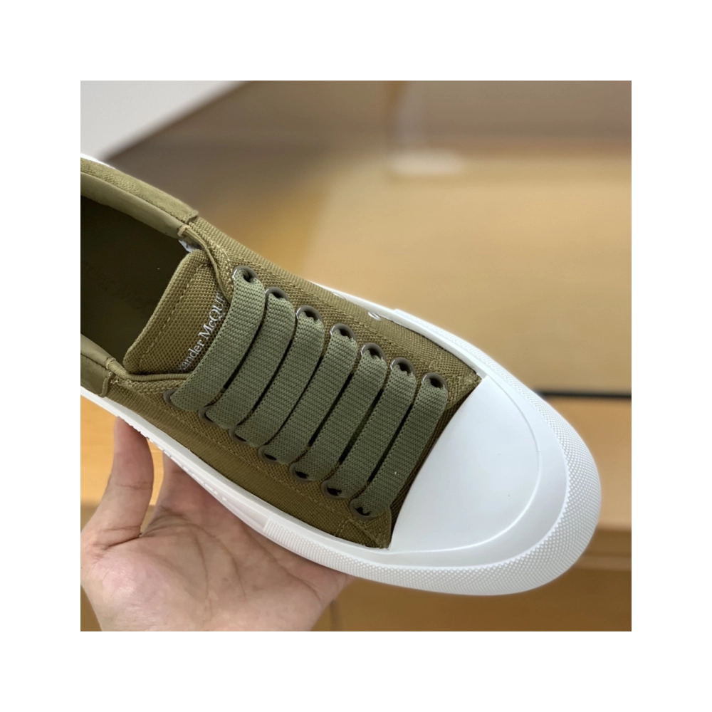 Alexander McQueen MQ olive green velvet tail Sneakers,Alexander McQueen,High quality Free shipping