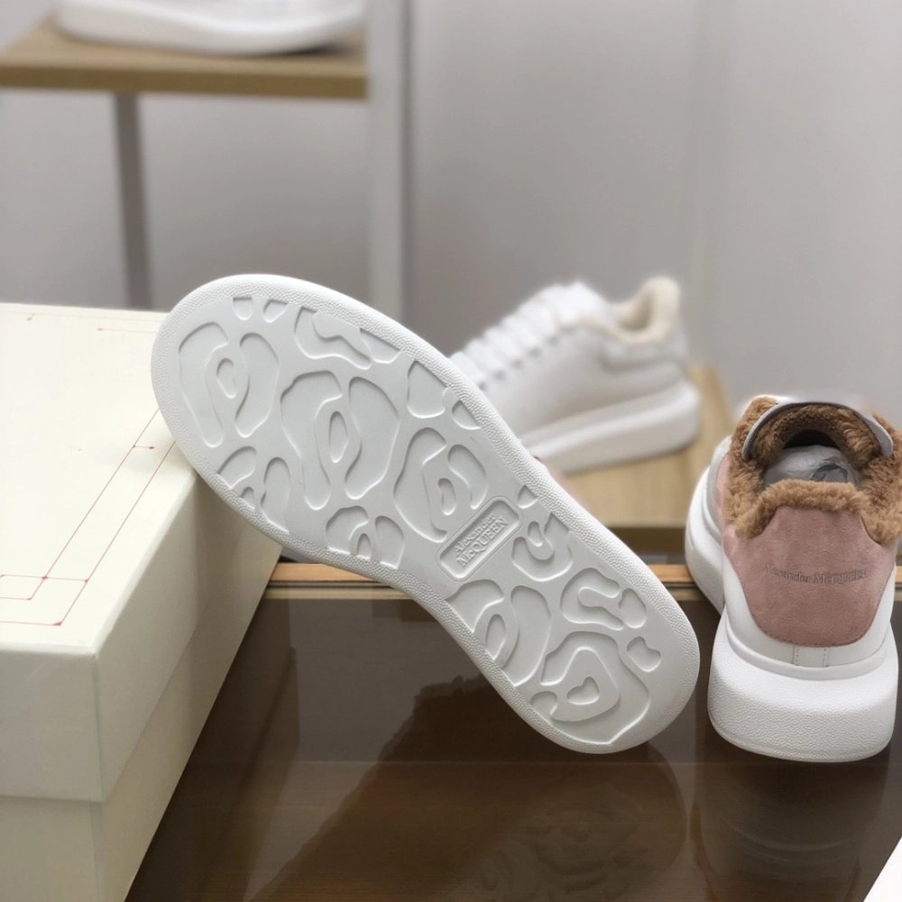 Alexander McQueen MQ Pink velvet Lining Sneakers,Alexander McQueen,High quality Free shipping