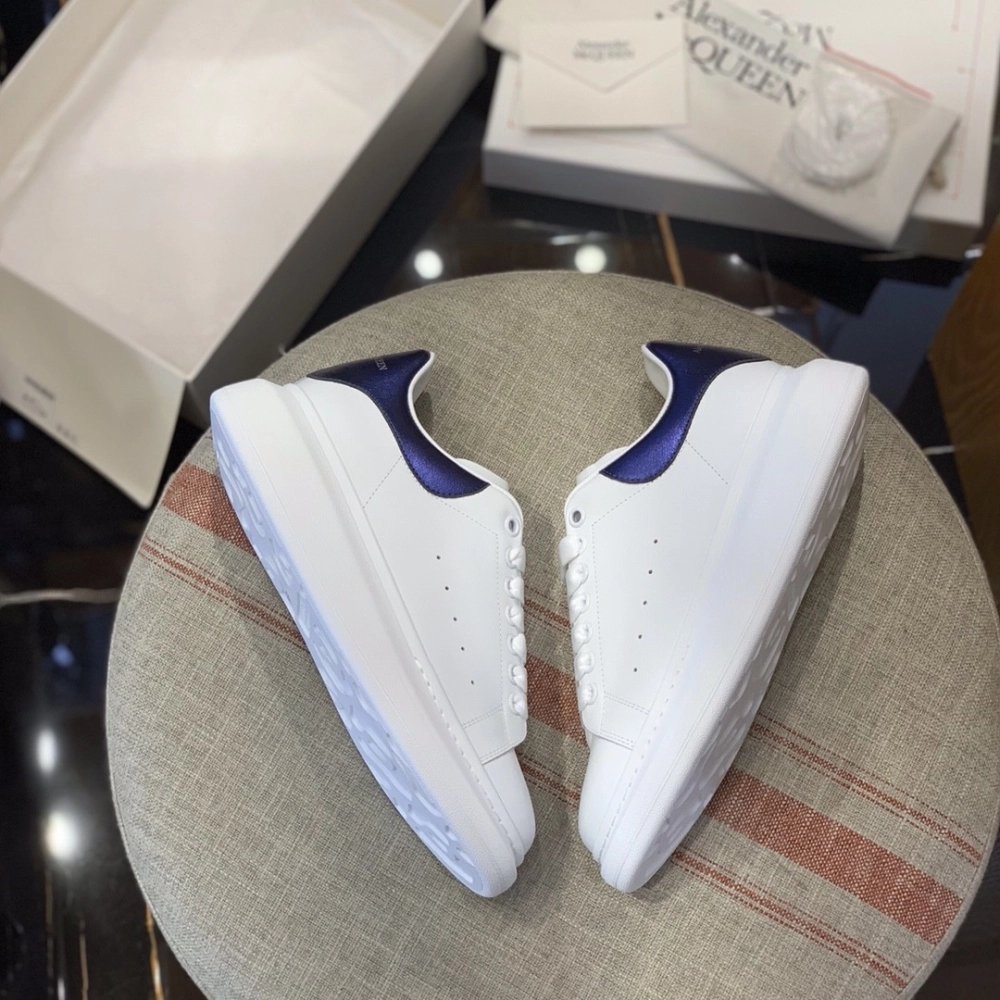 Alexander McQueen MQ plating blue velvet tail Sneakers,Alexander McQueen,High quality Free shipping