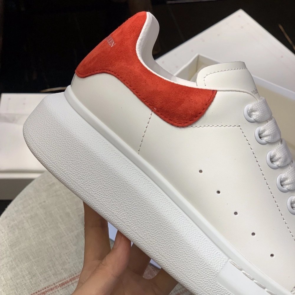 Alexander McQueen MQ Red velvet tail Sneakers,Alexander McQueen,High quality Free shipping