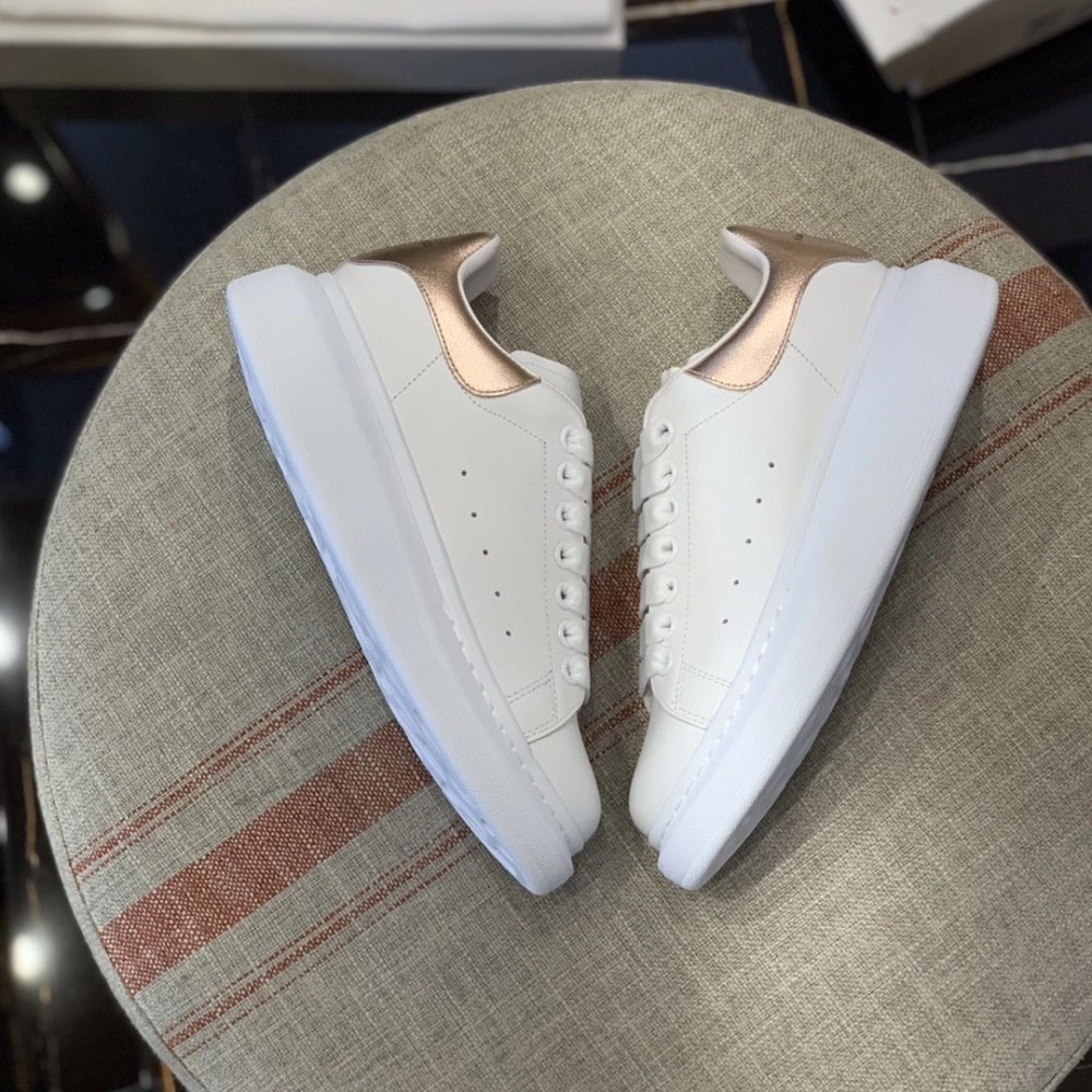 Alexander McQueen MQ rose gold tail Sneakers,Alexander McQueen,High quality Free shipping