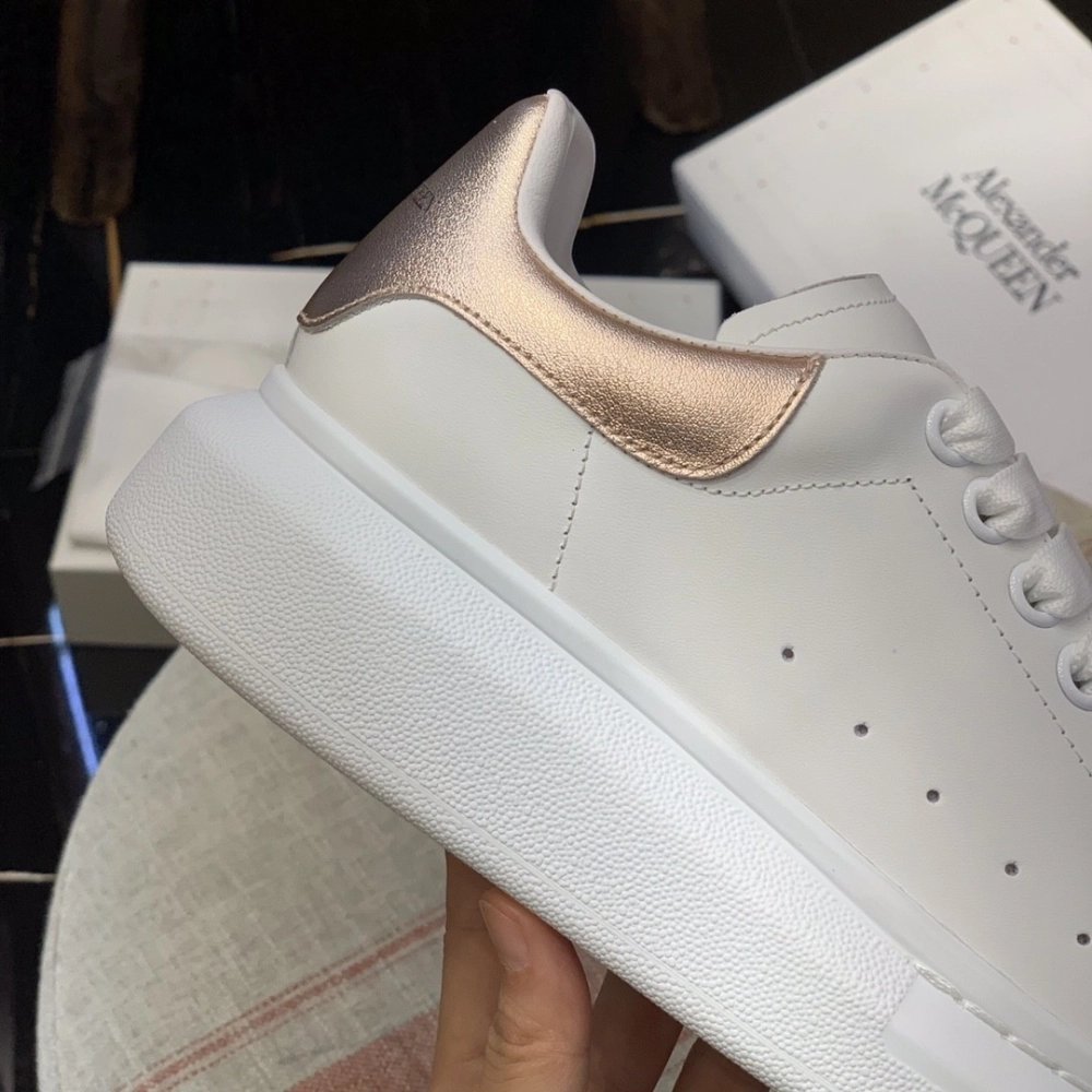 Alexander McQueen MQ rose gold tail Sneakers,Alexander McQueen,High quality Free shipping