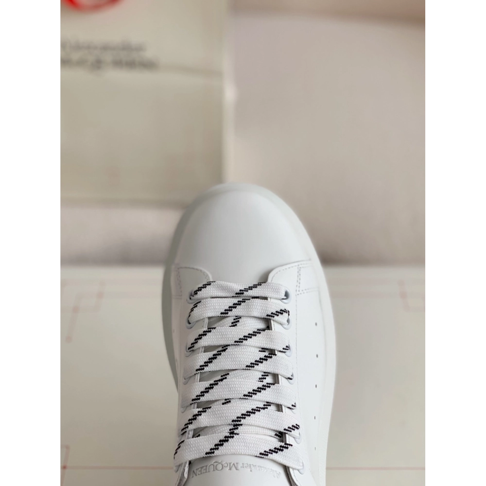Alexander McQueen MQ white film tail Sneakers,Alexander McQueen,High quality Free shipping
