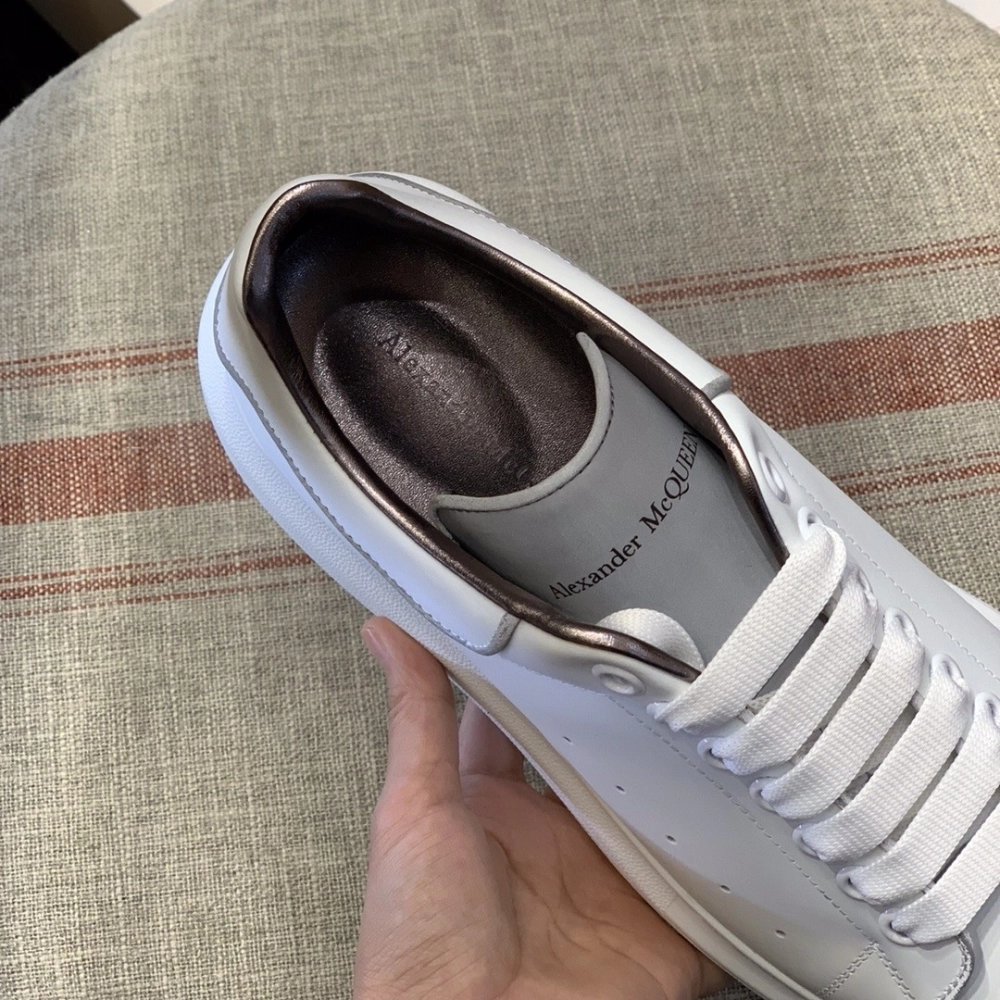 Alexander McQueen MQ White fluorescence tail Sneakers,Alexander McQueen,High quality Free shipping