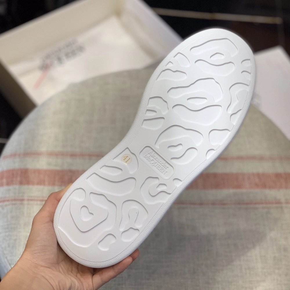 Alexander McQueen MQ White fluorescence tail Sneakers,Alexander McQueen,High quality Free shipping