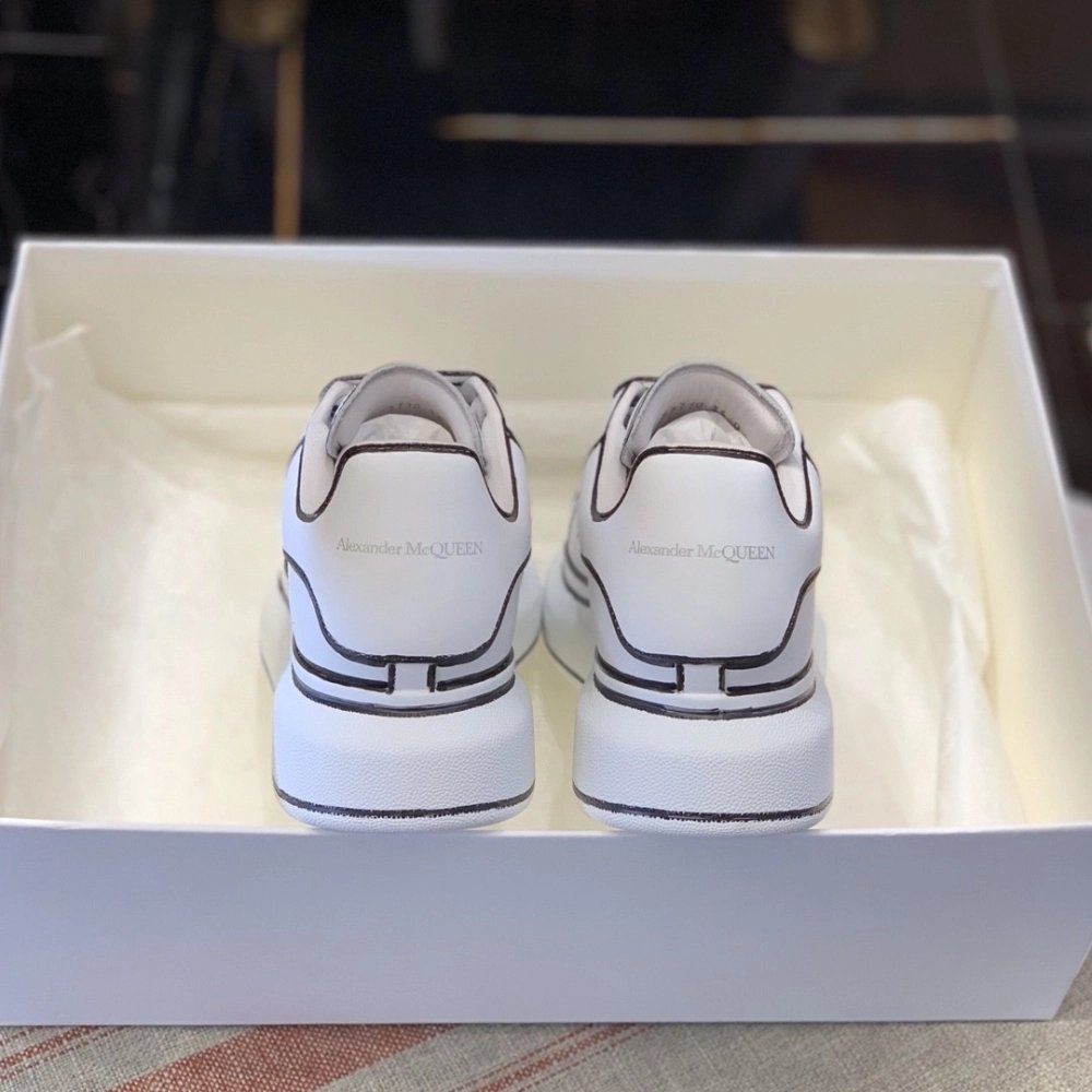 Alexander McQueen MQ White hand-painted Sneakers,Alexander McQueen,High quality Free shipping