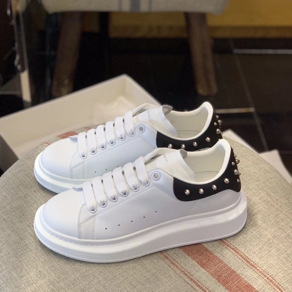 Alexander McQueen MQ White Point tail Sneakers,Alexander McQueen,High quality Free shipping