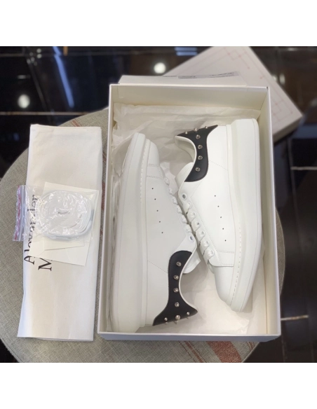 Alexander McQueen MQ White Point tail Sneakers,Alexander McQueen,High quality Free shipping