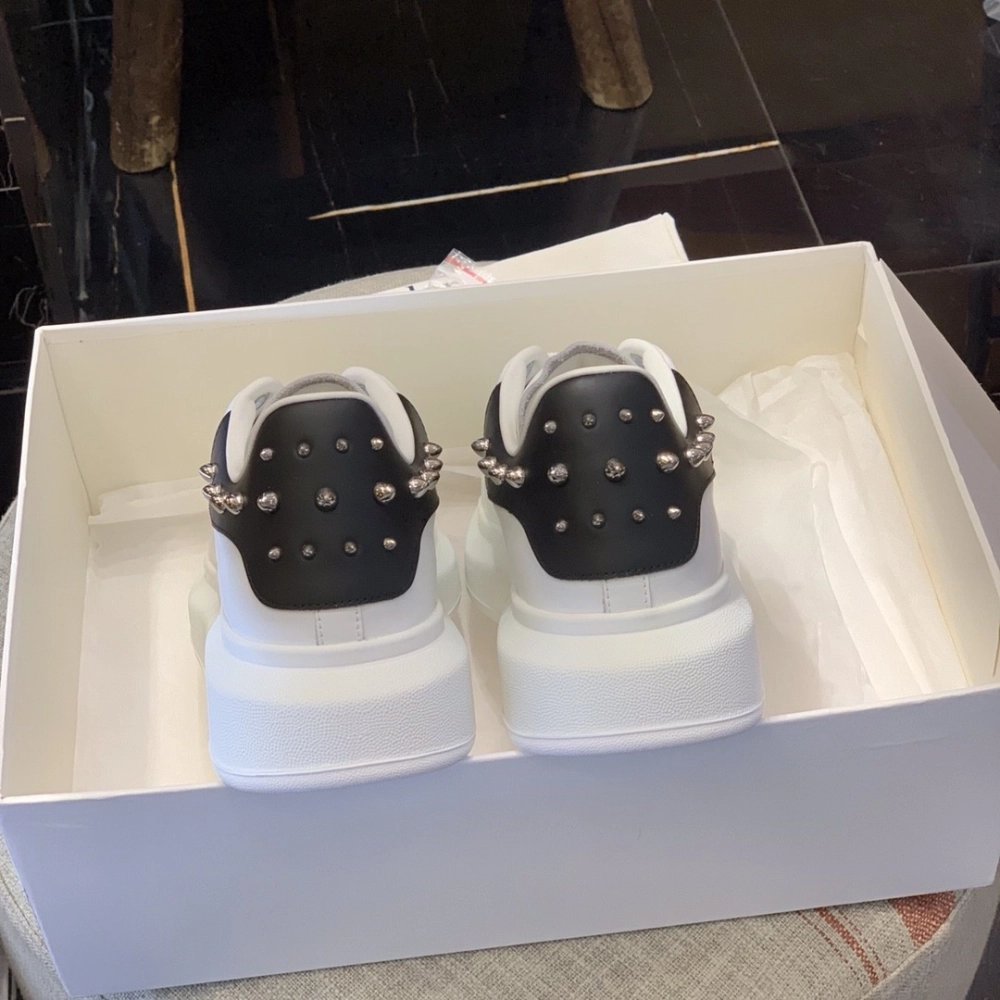 Alexander McQueen MQ White Point tail Sneakers,Alexander McQueen,High quality Free shipping