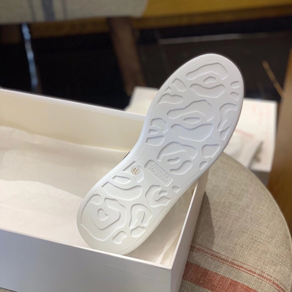 Alexander McQueen MQ White Point tail Sneakers,Alexander McQueen,High quality Free shipping