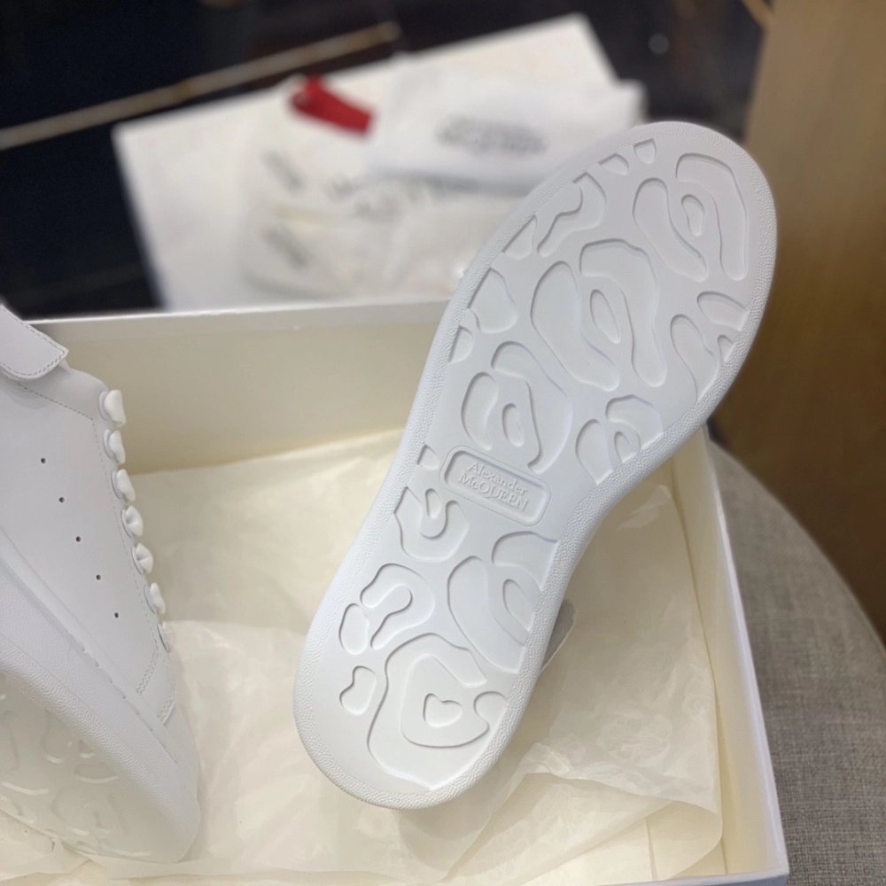 Alexander McQueen MQ White Tricolor tail Sneakers,Alexander McQueen,High quality Free shipping