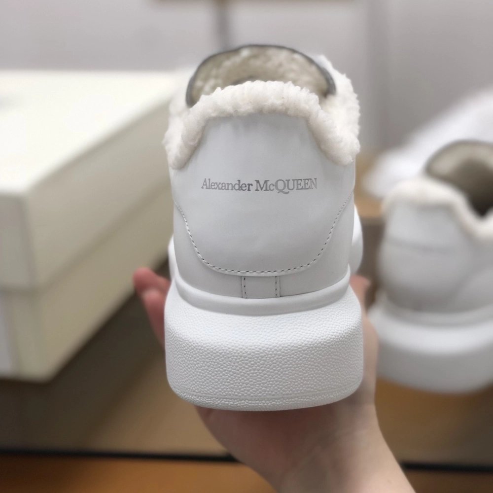 Alexander McQueen MQ White velvet Lining Sneakers,Alexander McQueen,High quality Free shipping