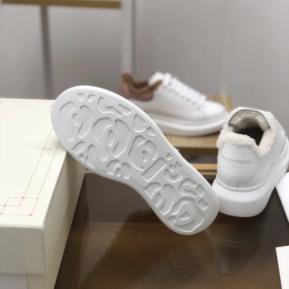Alexander McQueen MQ White velvet Lining Sneakers,Alexander McQueen,High quality Free shipping