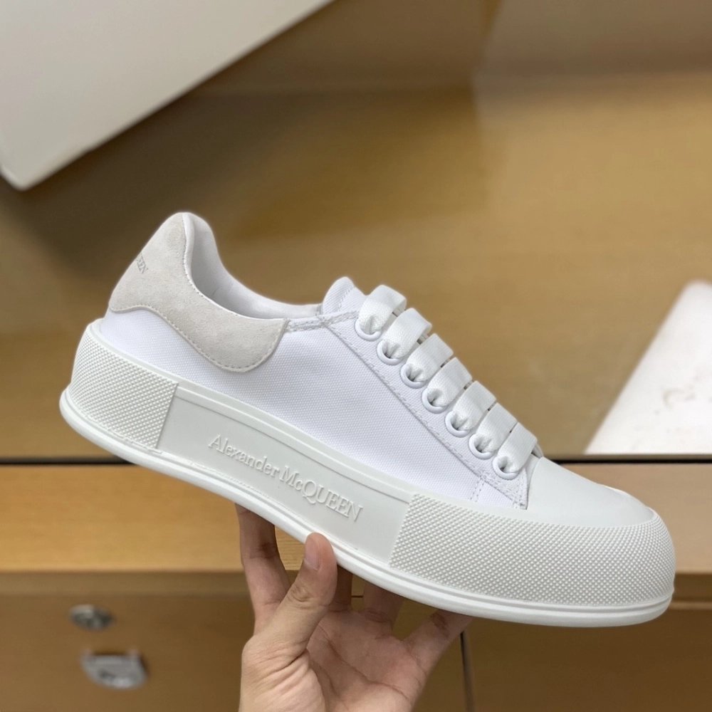 Alexander McQueen MQ White velvet tail Sneakers,Alexander McQueen,High quality Free shipping