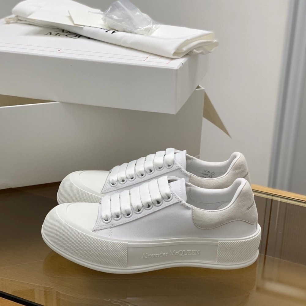 Alexander McQueen MQ White velvet tail Sneakers,Alexander McQueen,High quality Free shipping