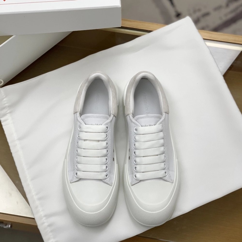 Alexander McQueen MQ White velvet tail Sneakers,Alexander McQueen,High quality Free shipping