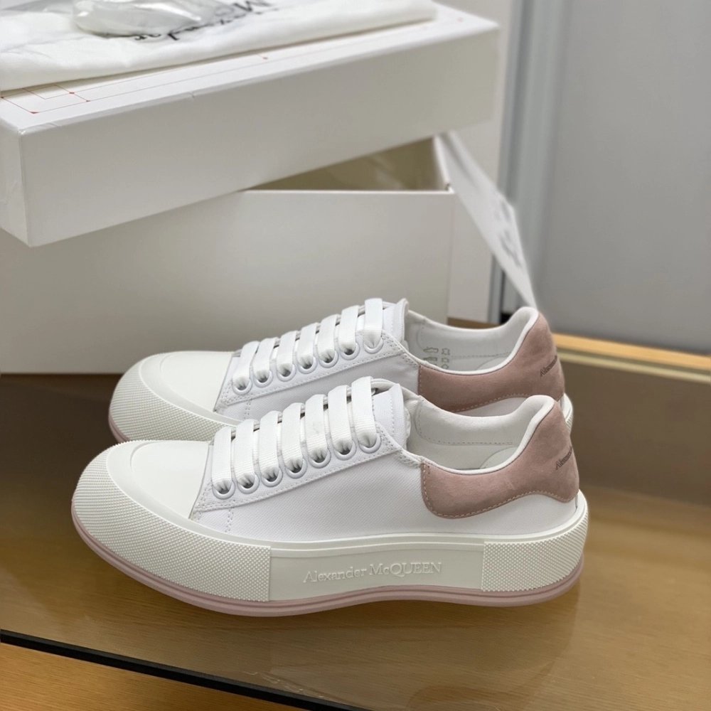 Alexander McQueen MQ White/Pink velvet tail Sneakers,Alexander McQueen,High quality Free shipping