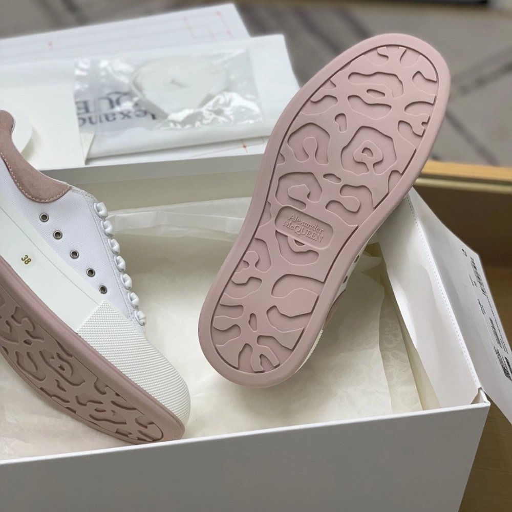 Alexander McQueen MQ White/Pink velvet tail Sneakers,Alexander McQueen,High quality Free shipping
