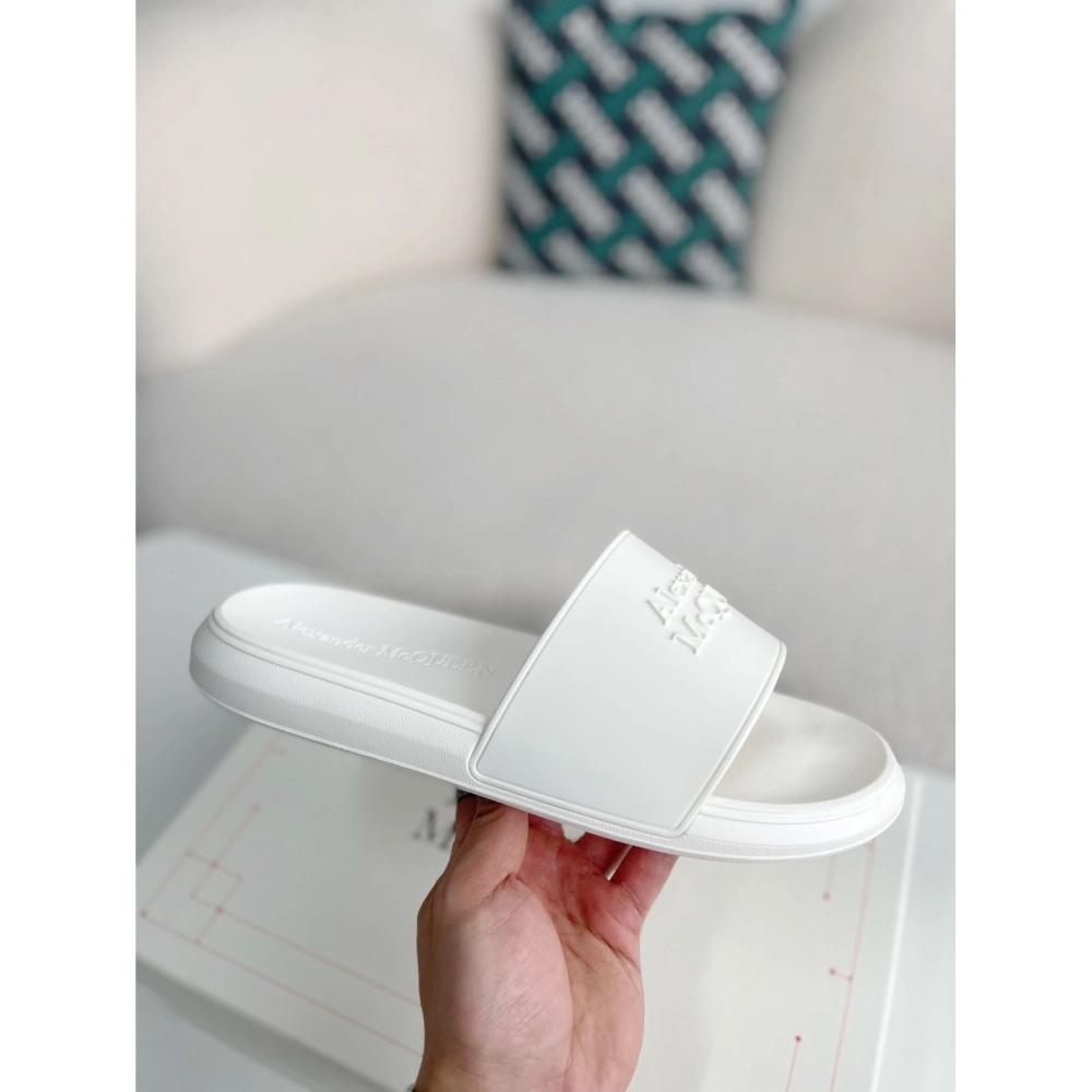 Alexander McQueen Slippers,Alexander McQueen,High quality Free shipping