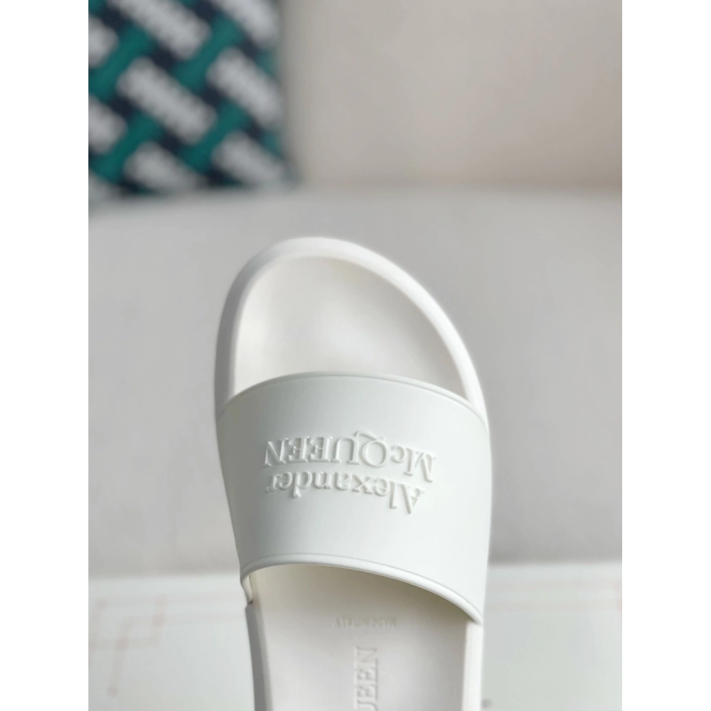 Alexander McQueen Slippers,Alexander McQueen,High quality Free shipping