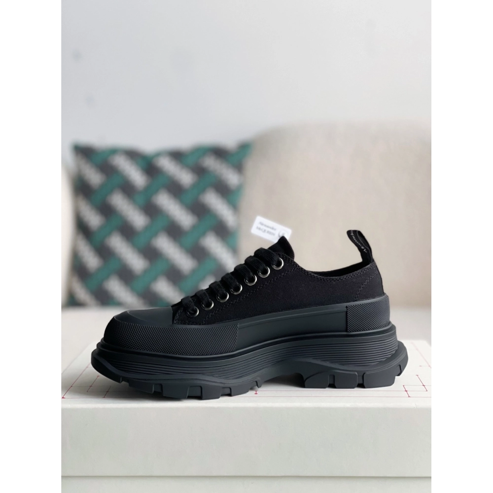 Alexander McQueen Sneakers,Alexander McQueen,High quality Free shipping