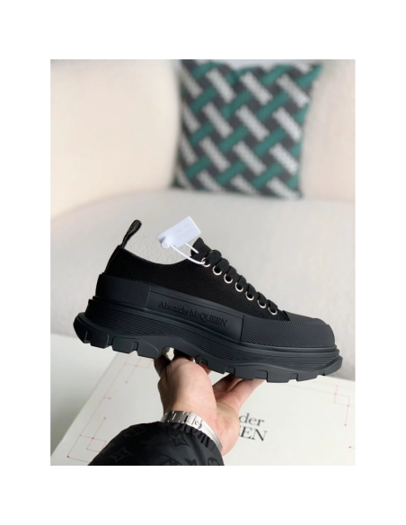 Alexander McQueen Sneakers,Alexander McQueen,High quality Free shipping