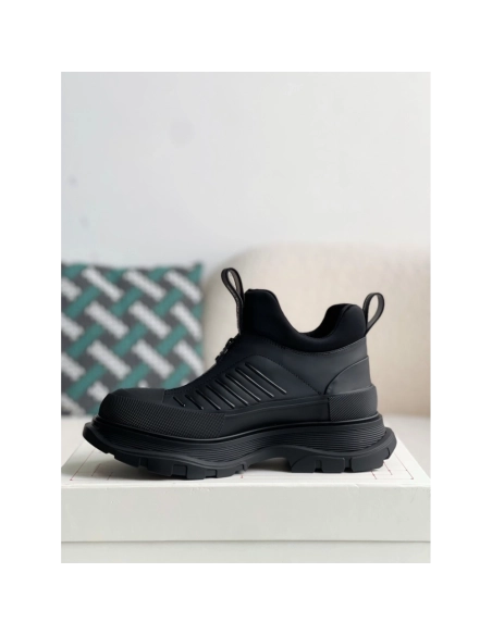 Alexander McQueen Sneakers,Alexander McQueen,High quality Free shipping