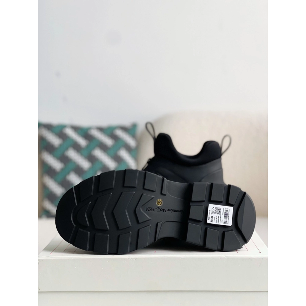 Alexander McQueen Sneakers,Alexander McQueen,High quality Free shipping