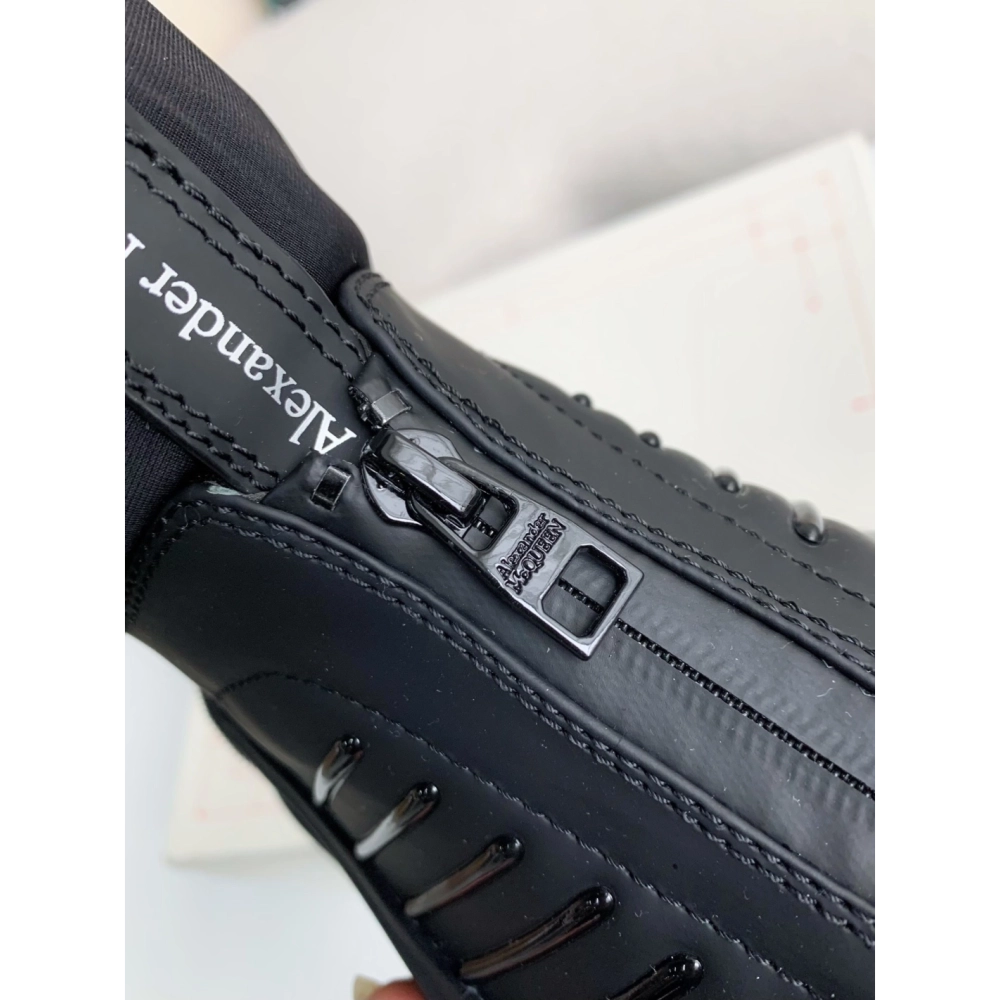 Alexander McQueen Sneakers,Alexander McQueen,High quality Free shipping