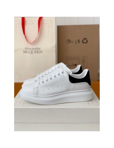Alexander McQueen versatile Sneakers,Alexander McQueen,High quality Free shipping