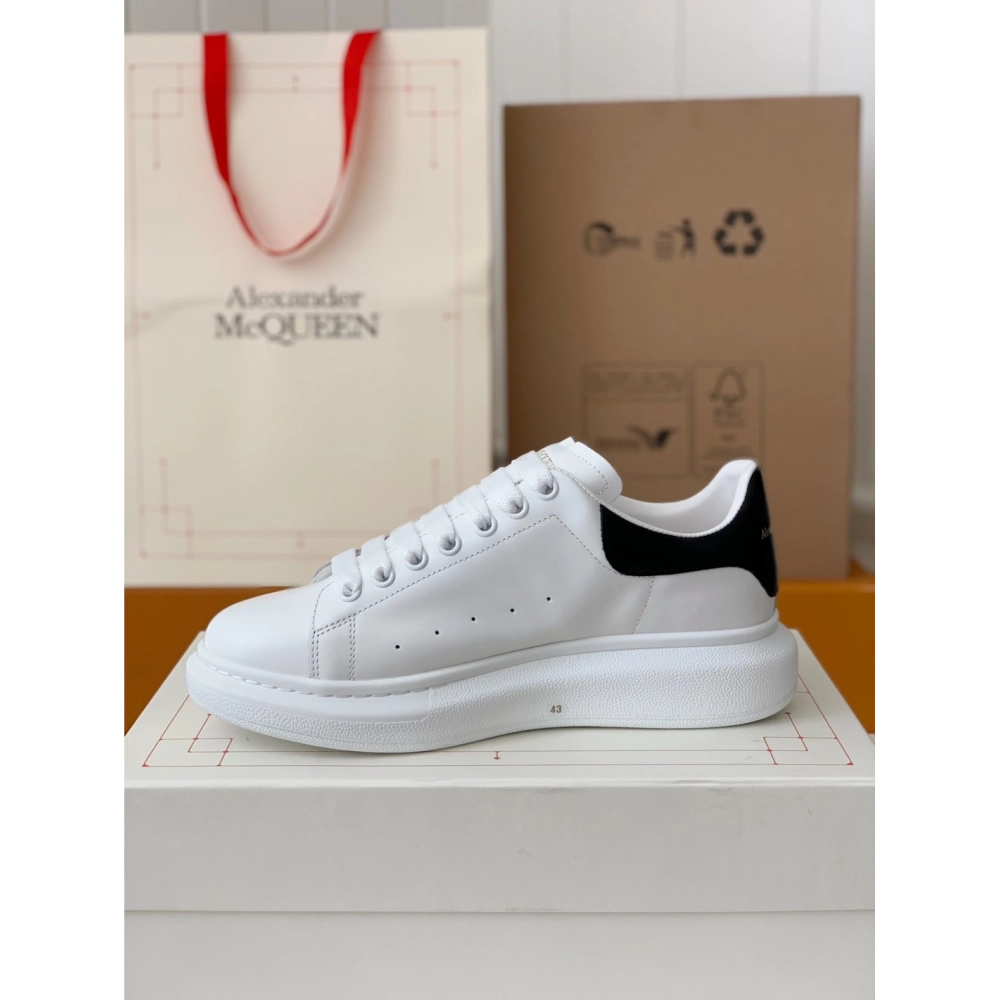 Alexander McQueen versatile Sneakers,Alexander McQueen,High quality Free shipping