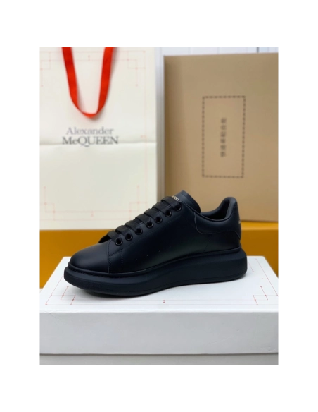 Alexander McQueen versatile Sneakers,Alexander McQueen,High quality Free shipping
