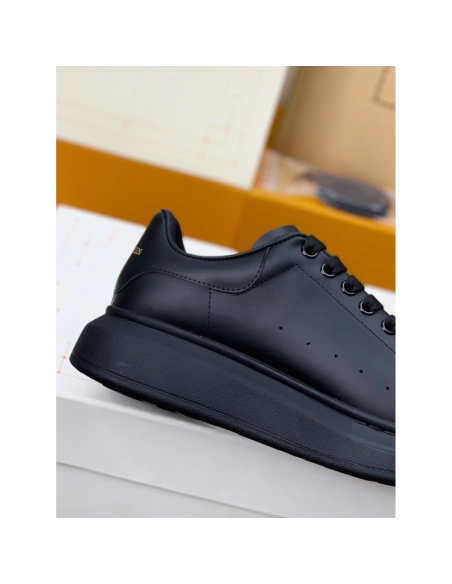 Alexander McQueen versatile Sneakers,Alexander McQueen,High quality Free shipping