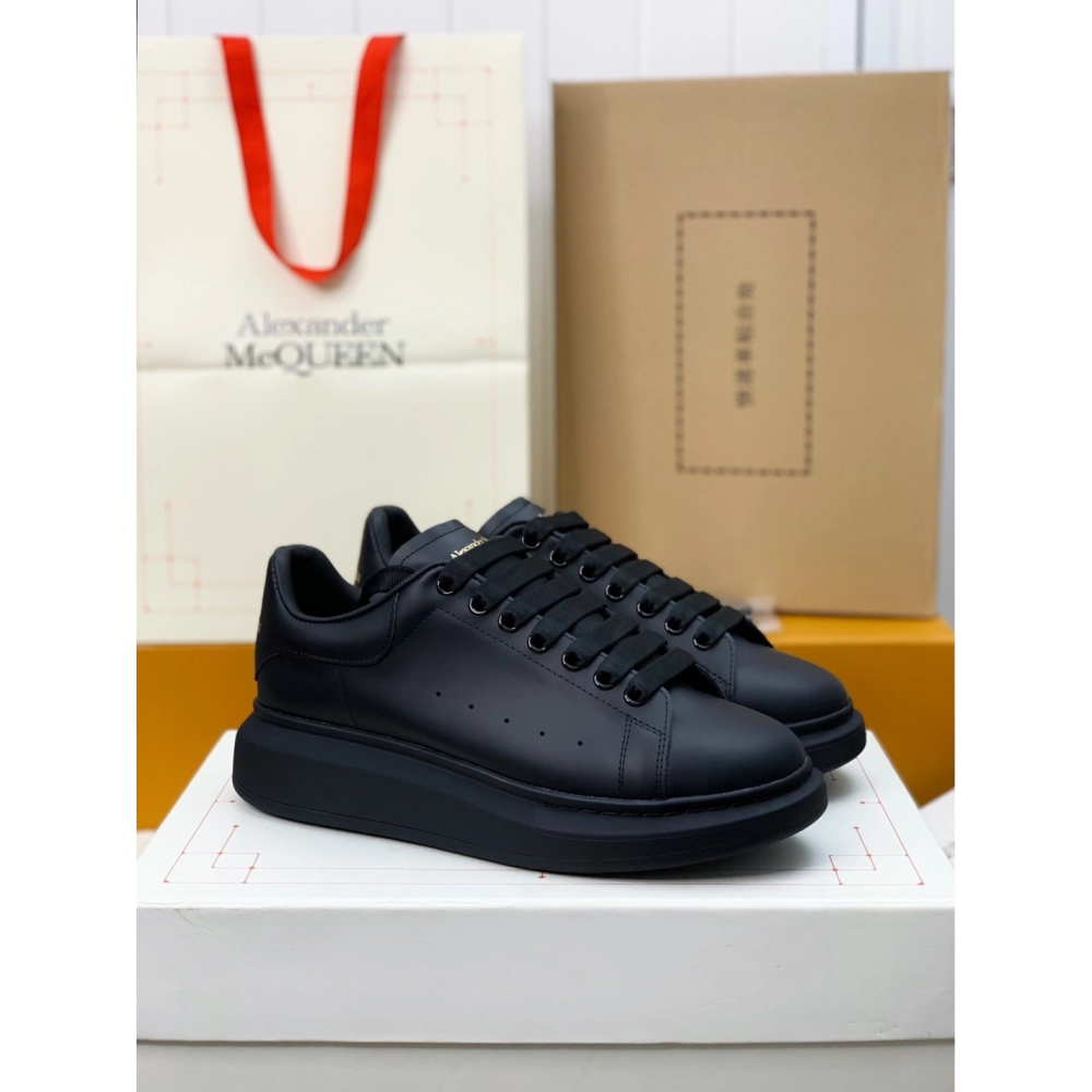 Alexander McQueen versatile Sneakers,Alexander McQueen,High quality Free shipping